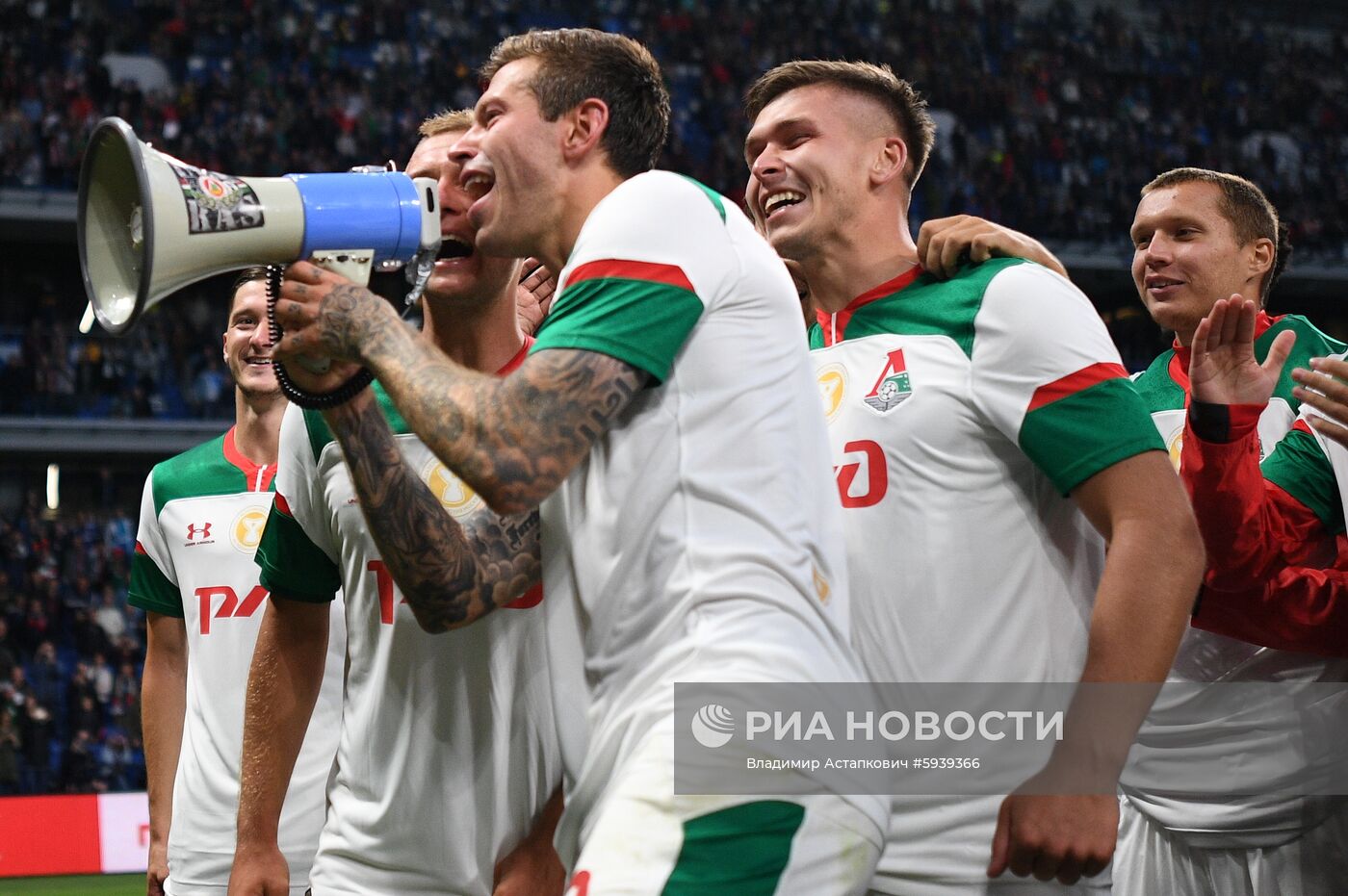 Футбол. Суперкубок России. Матч "Зенит" - "Локомотив"