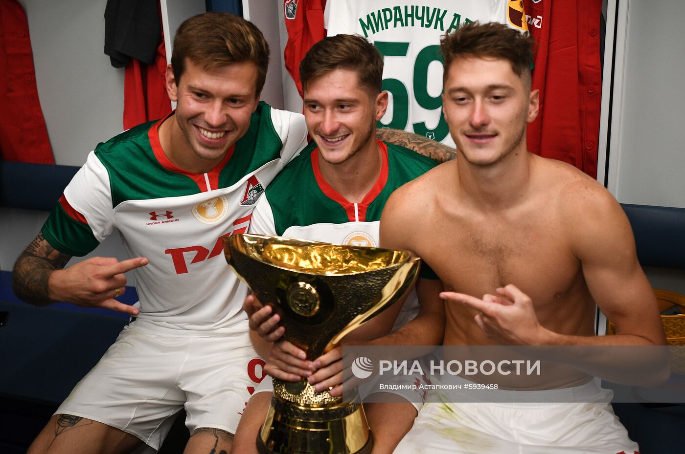 Футбол. Суперкубок России. Матч "Зенит" - "Локомотив"