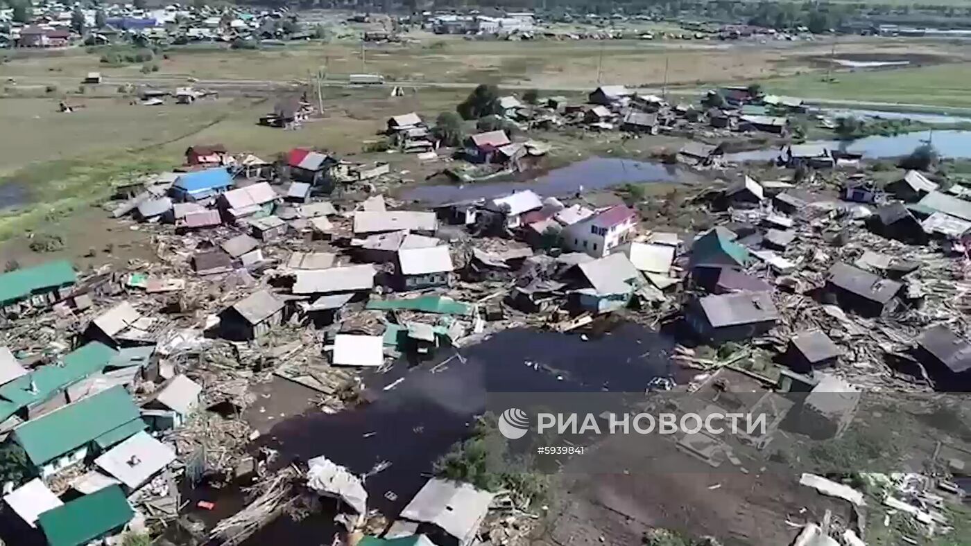 Работа спасателей МЧС в городе Тулун Иркутской области