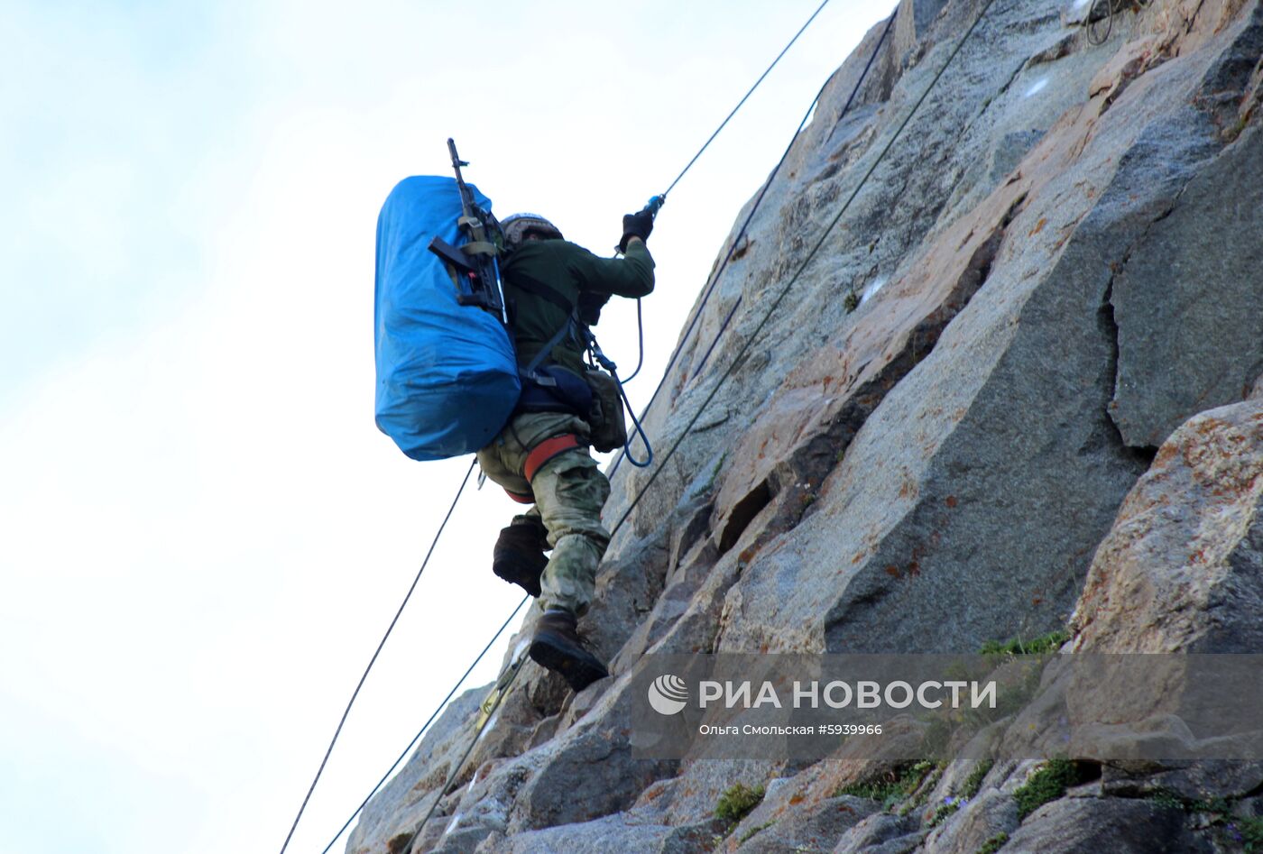 Всеармейский этап конкурса высокогорных подразделений ВС РФ "Эльбрусское кольцо-2019"