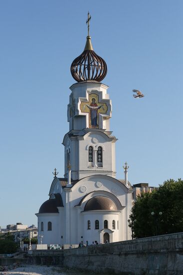 Храм святых Петра и Февронии открылся в Новороссийске