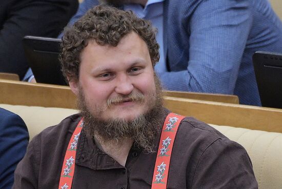 Парламентские слушания в Госдуме 