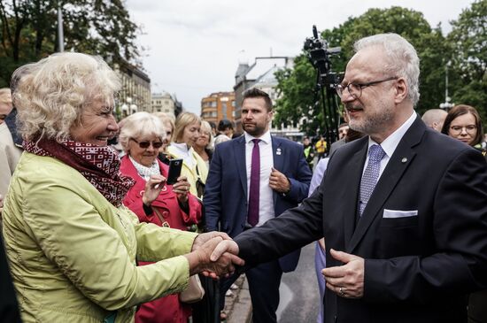 Выступление президента Латвии Э. Левитса в день инаугурации