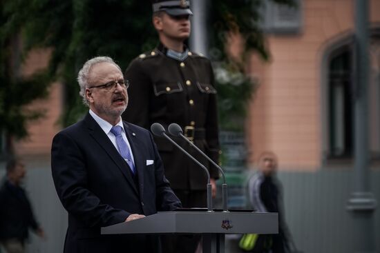 Выступление президента Латвии Э. Левитса в день инаугурации