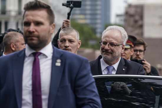 Выступление президента Латвии Э. Левитса в день инаугурации