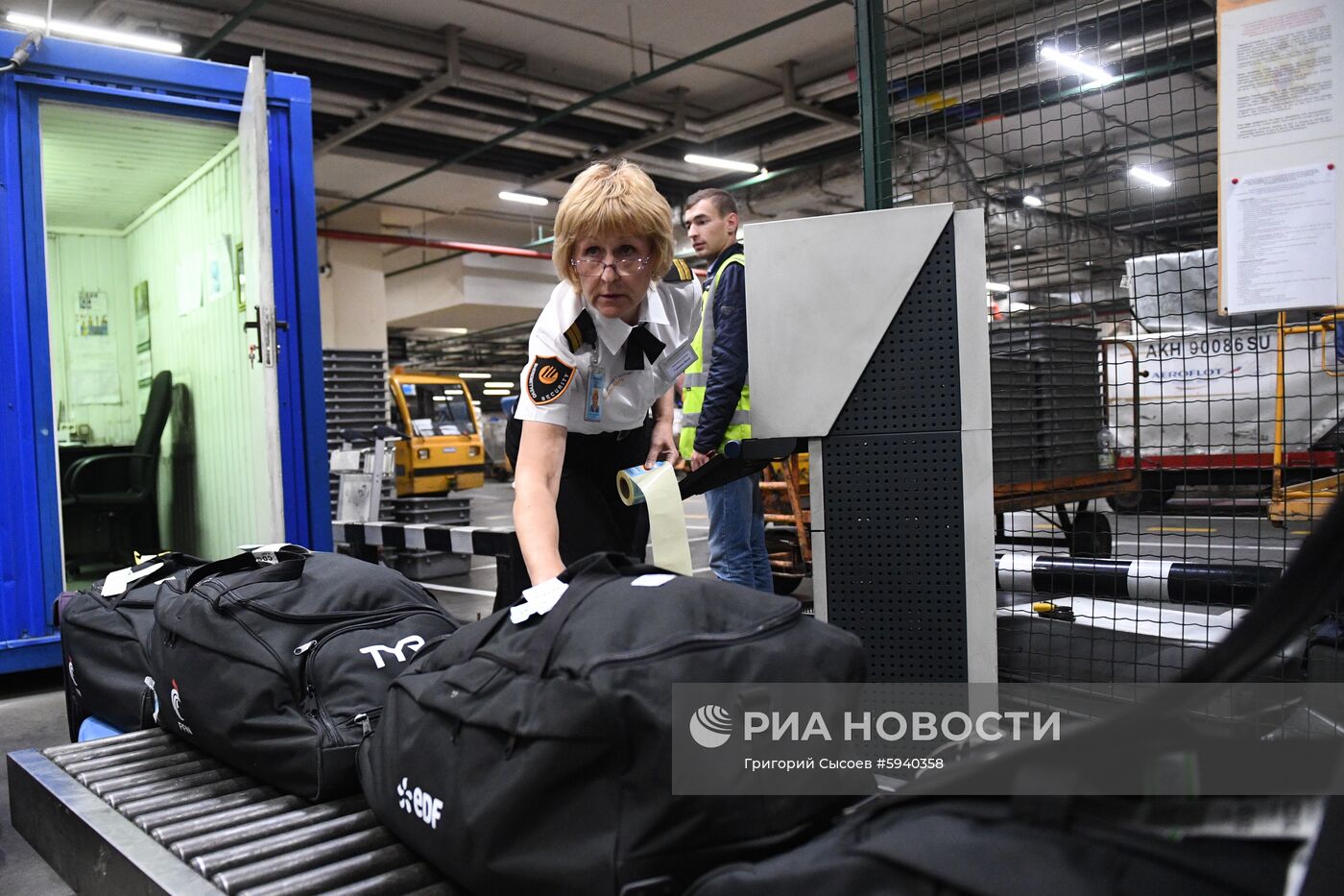 Выдача багажа в аэропорту Шереметьево