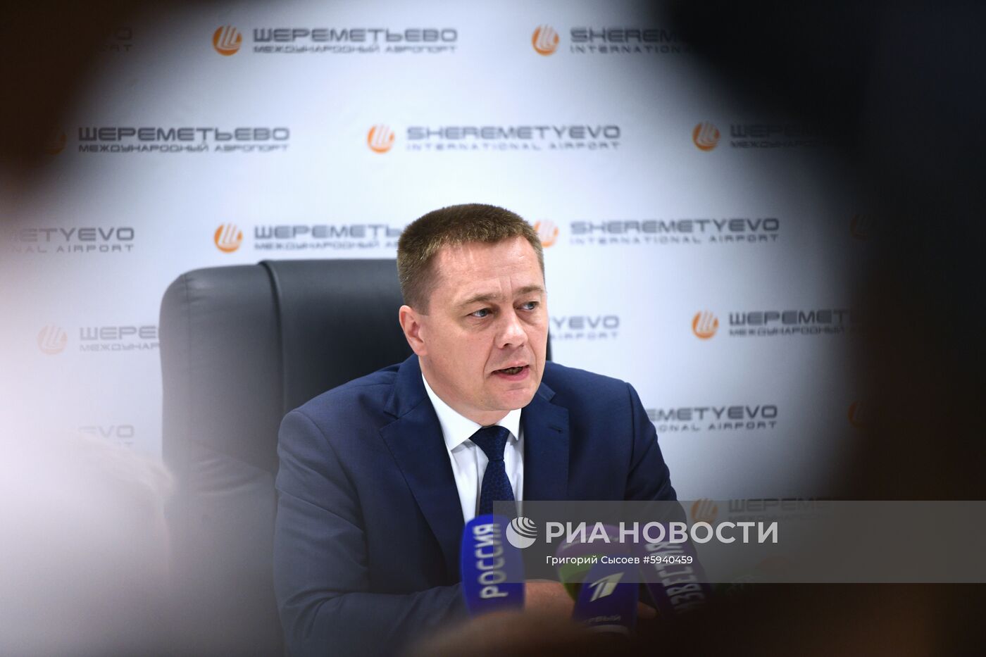 Выдача багажа в аэропорту Шереметьево