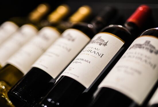 В Госдуме обсудят вопрос о запрете вина и воды из Грузии