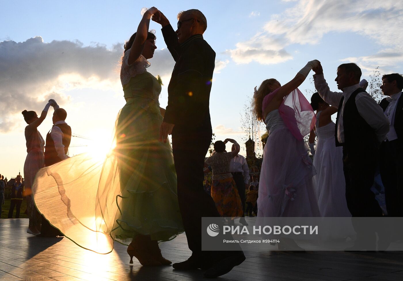 Бал в честь Дня семьи, любви и верности