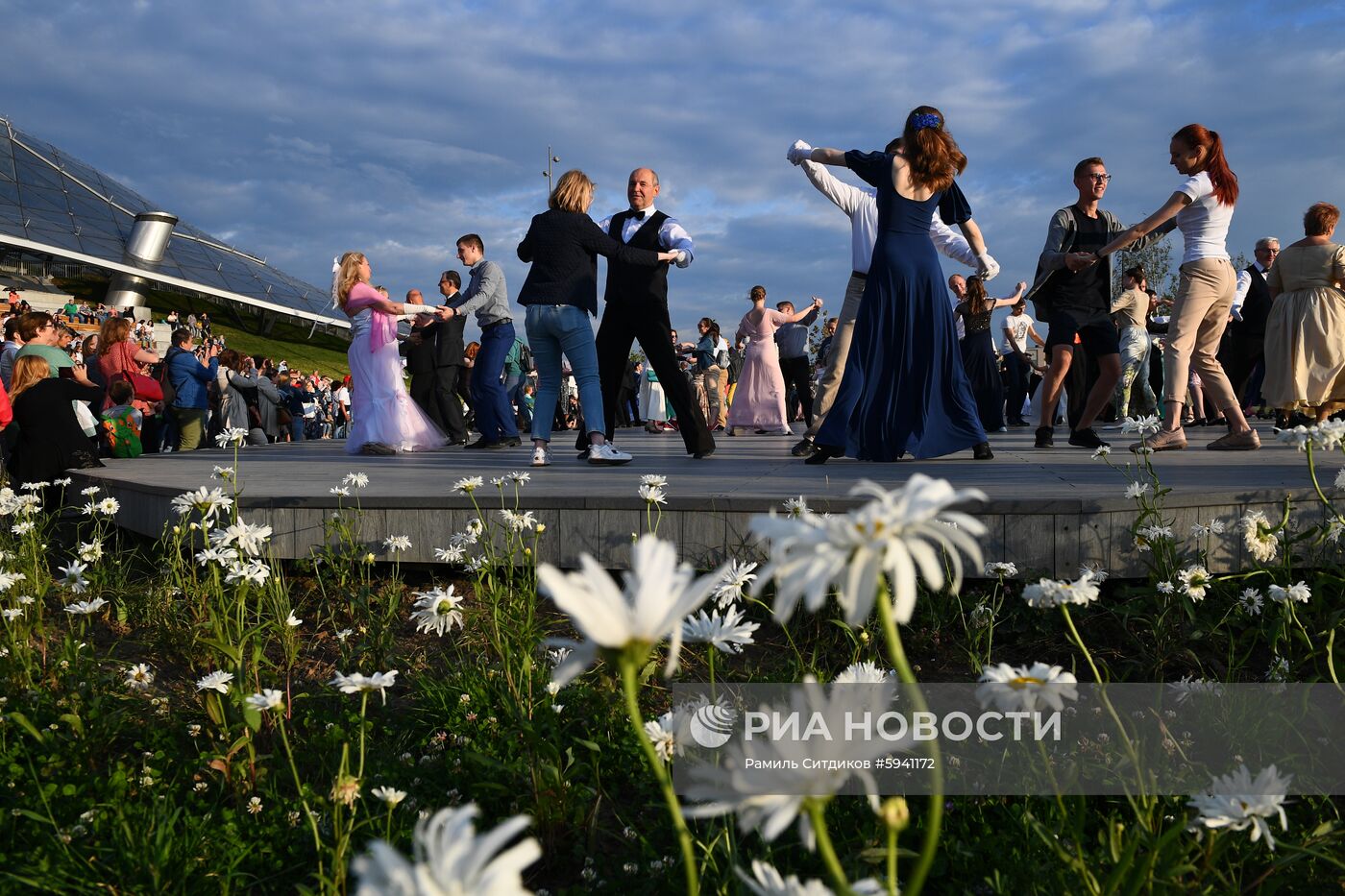 Бал в честь Дня семьи, любви и верности