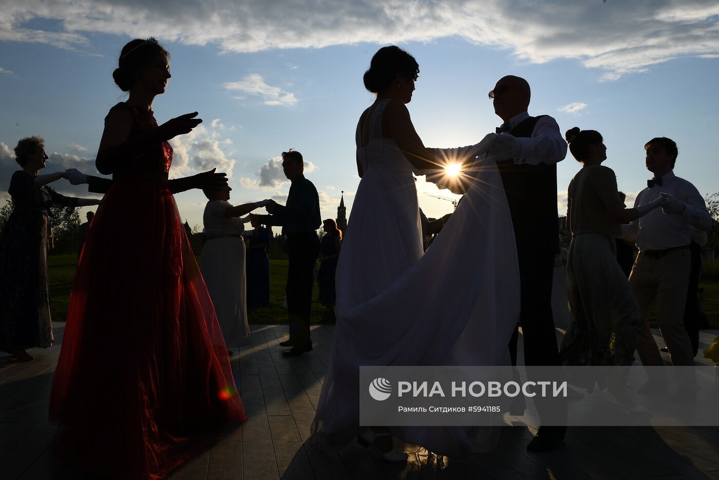 Бал в честь Дня семьи, любви и верности