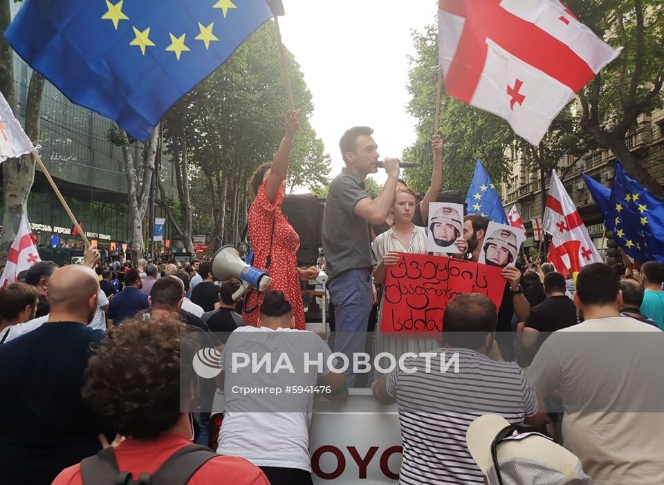 Акции протеста в Грузии