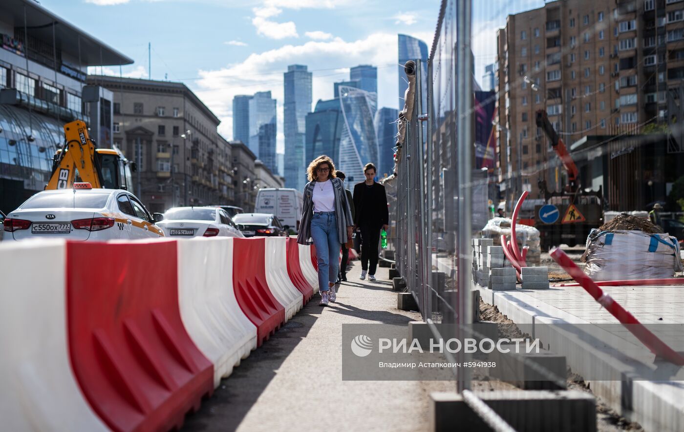 Благоустройство площади Киевского вокзала