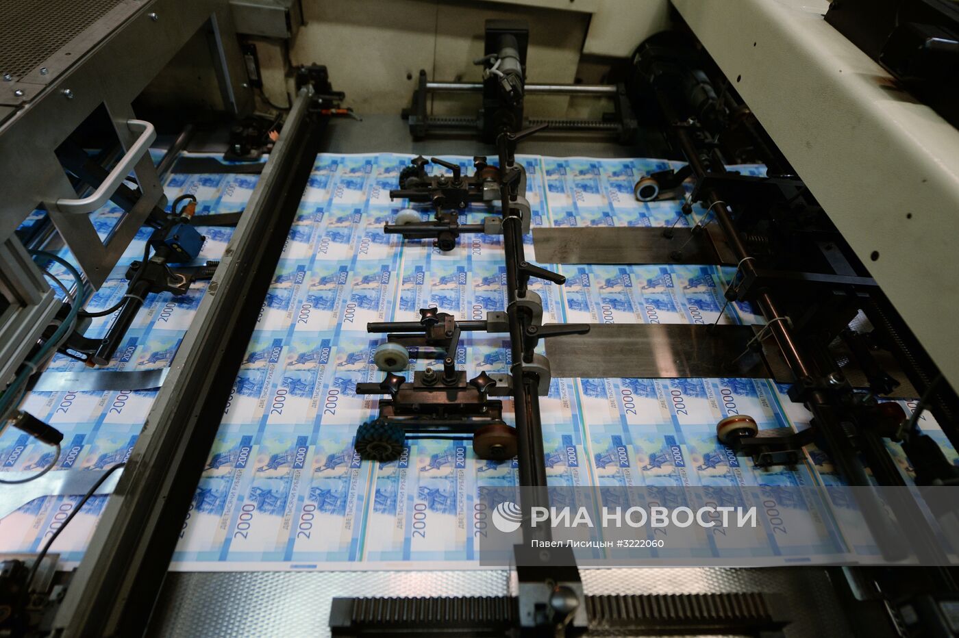 WSJ: Без поддержки Запада Украину спасет только станок для печати денег