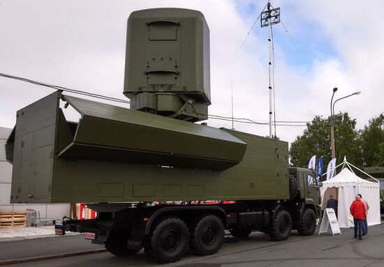 Международный военно-морской салон в Санкт-Петербурге