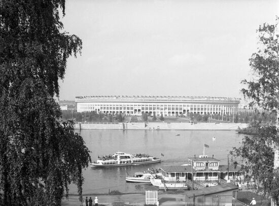 Центрального стадиона имени В. И. Ленина в Лужниках