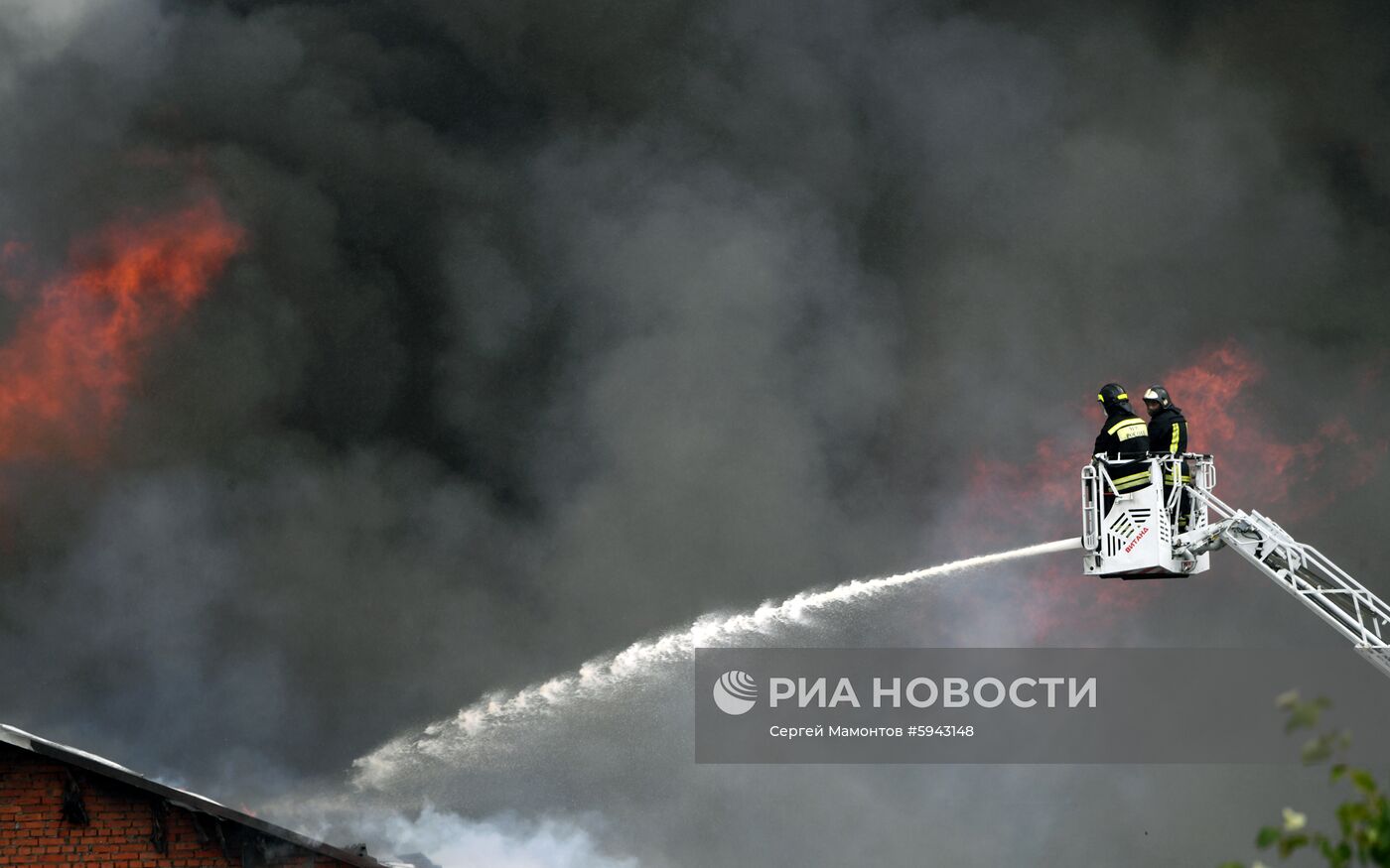 Пожар на территории Северной ТЭЦ в Мытищах