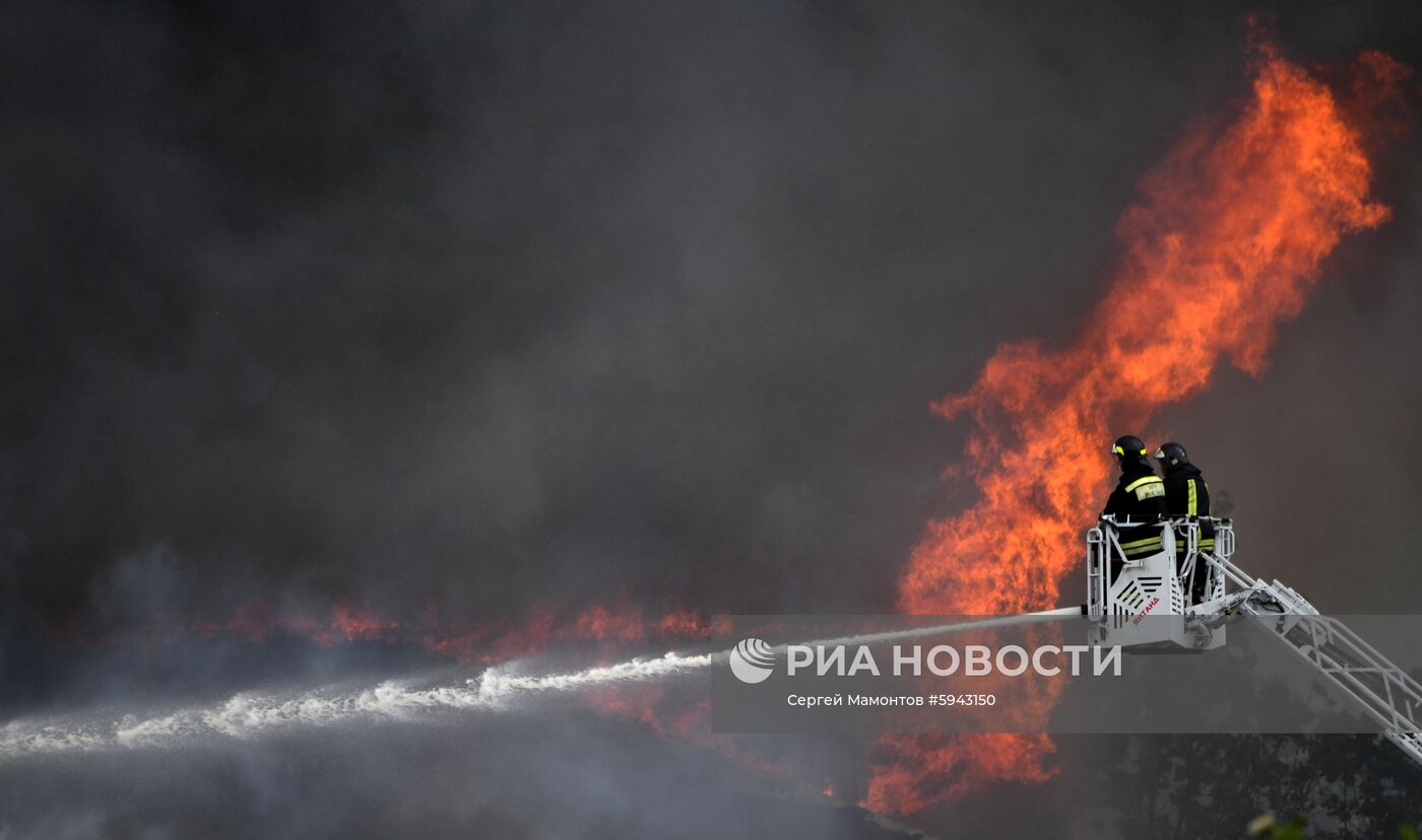 Пожар на территории Северной ТЭЦ в Мытищах
