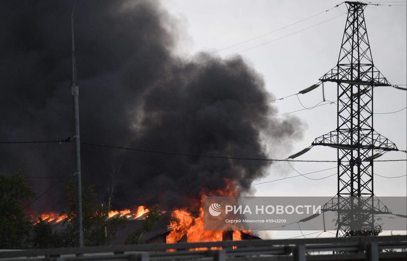 Пожар на территории Северной ТЭЦ в Мытищах