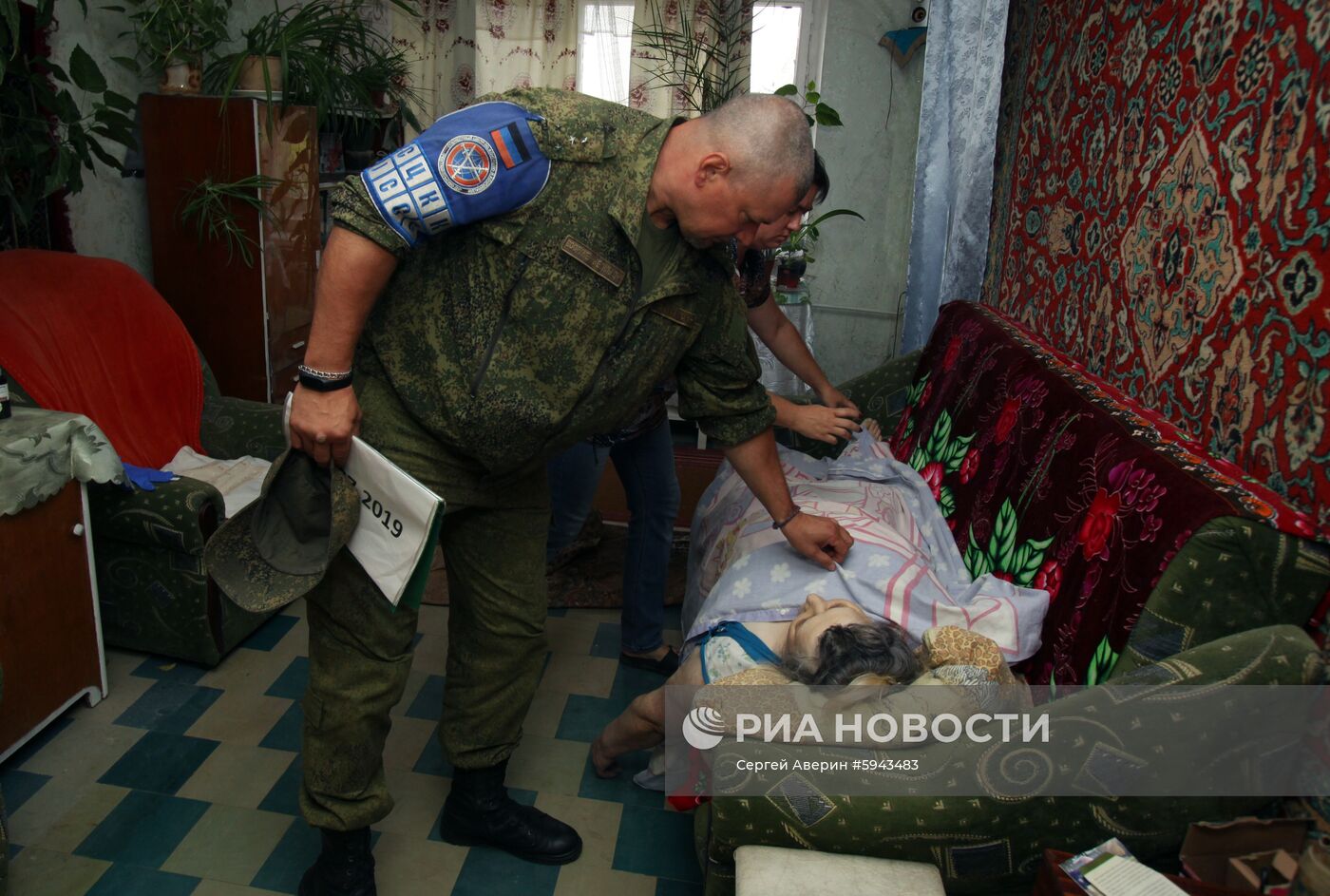 Последствия обстрела в Горловке