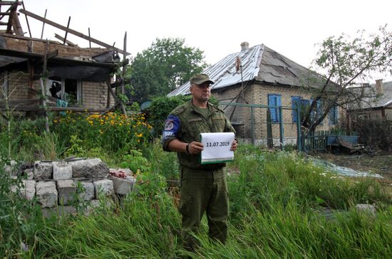 Последствия обстрела в Горловке