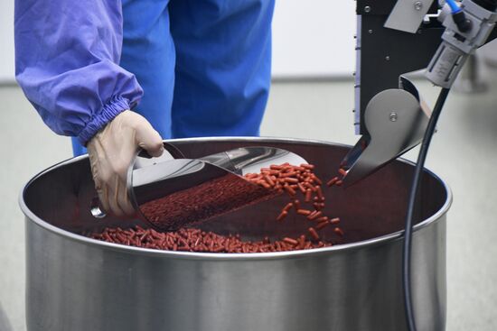 Открытие фармацевтического завода компании "Эвалар" в Бийске