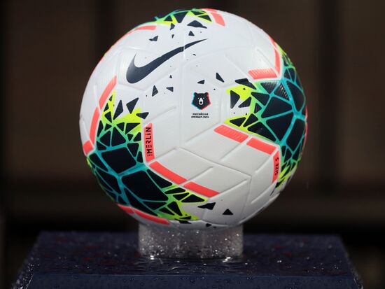 Футбол. РПЛ. Матч "Арсенал" - "Динамо"