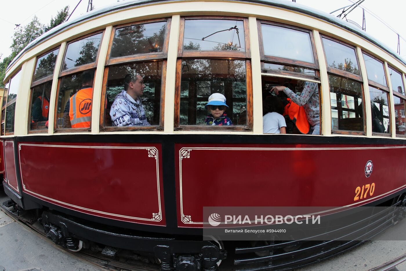 Парад трамваев в Москве