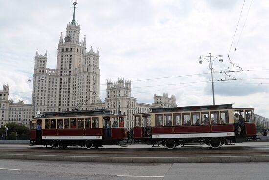 Парад трамваев в Москве