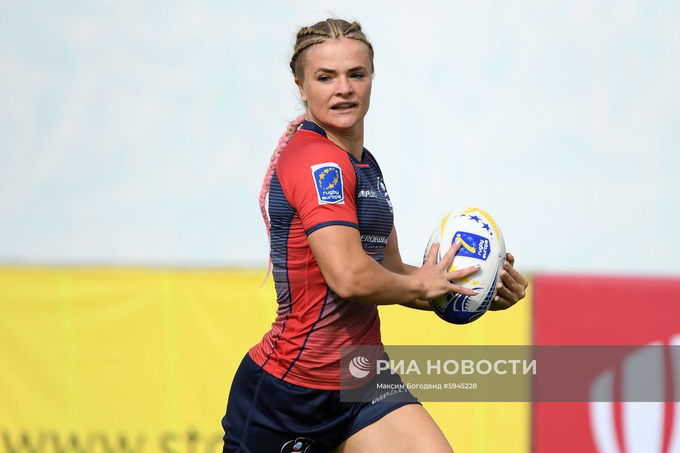 Регби-7. Женщины. Олимпийский отборочный турнир. Первый день