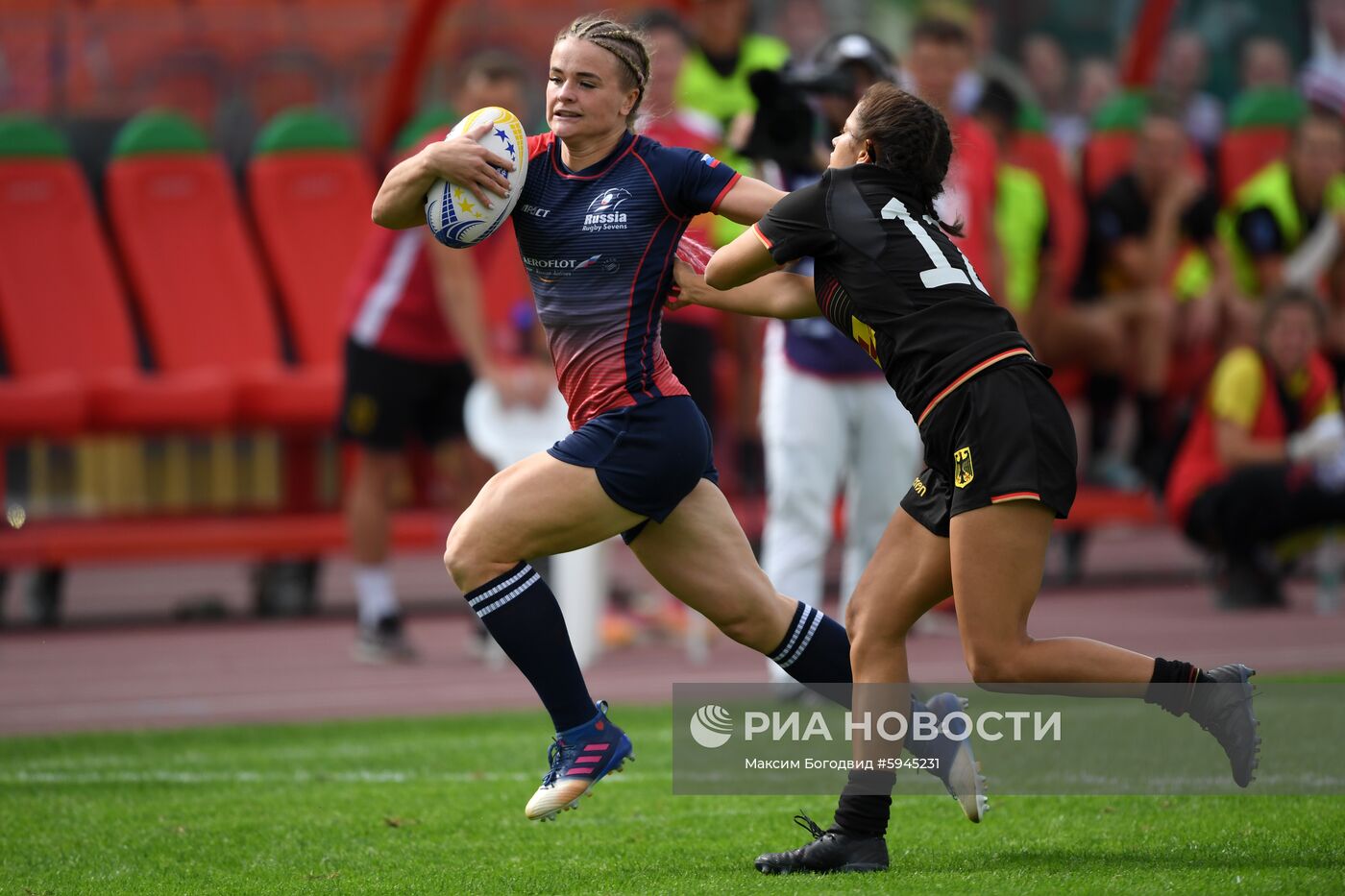 Регби-7. Женщины. Олимпийский отборочный турнир. Первый день