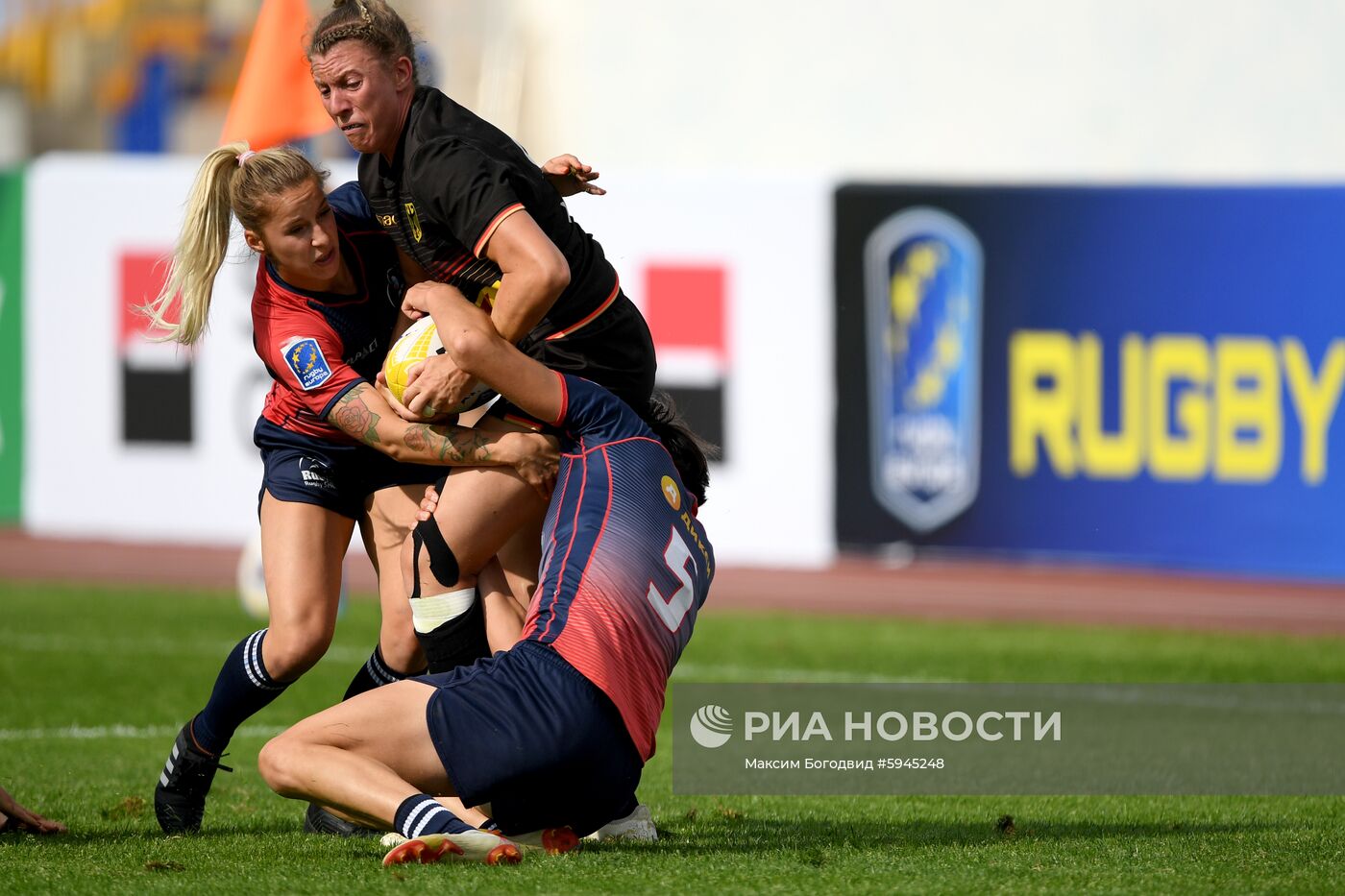 Регби-7. Женщины. Олимпийский отборочный турнир. Первый день
