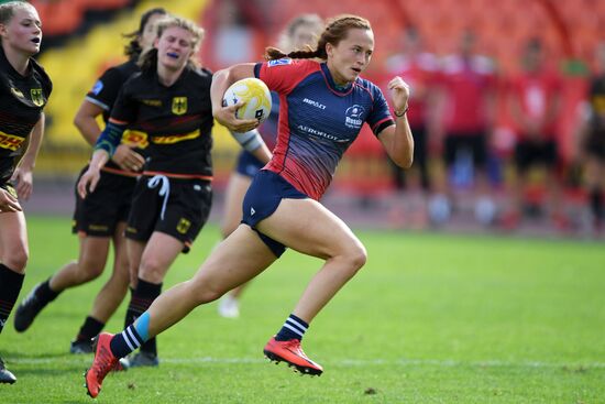 Регби-7. Женщины. Олимпийский отборочный турнир. Первый день