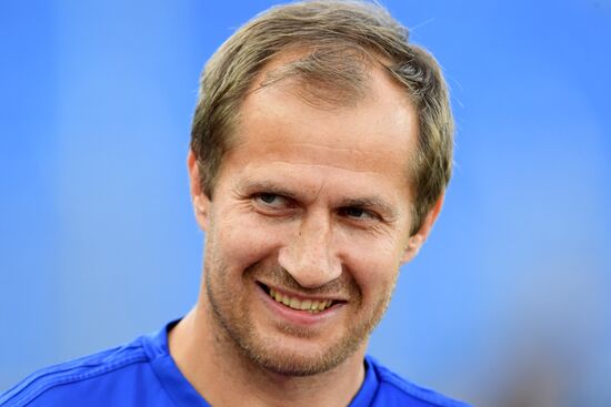 Регби-7. Женщины. Олимпийский отборочный турнир. Первый день