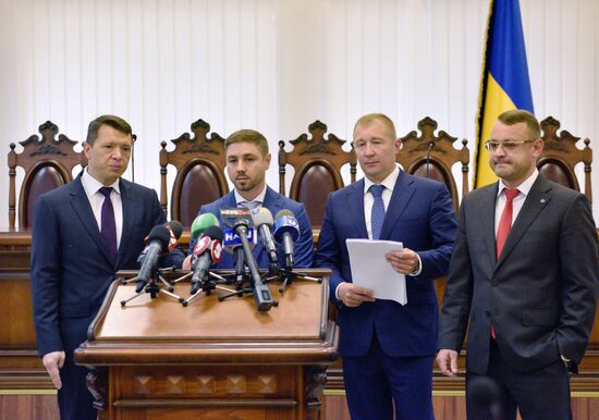 Суд по делу экс-президента Украины В. Януковича