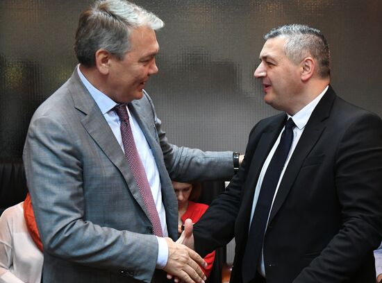 Встреча депутатов Госдумы РФ с делегацией из Грузии 