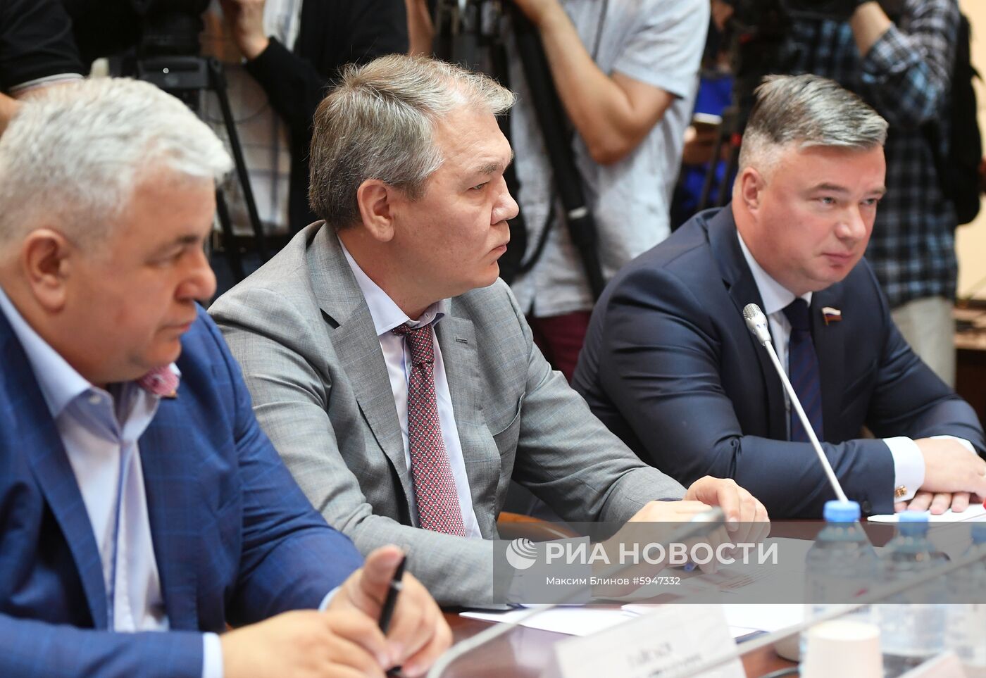 Встреча депутатов Госдумы РФ с делегацией из Грузии 