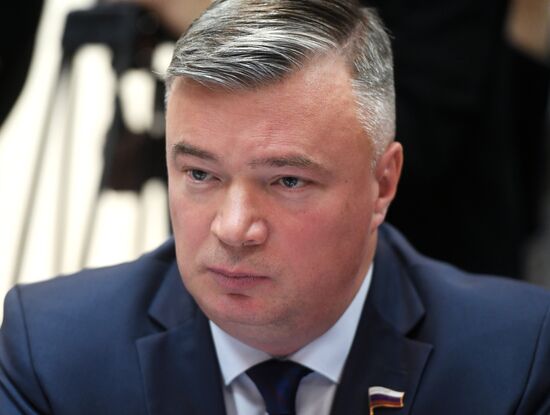 Встреча депутатов Госдумы РФ с делегацией из Грузии 