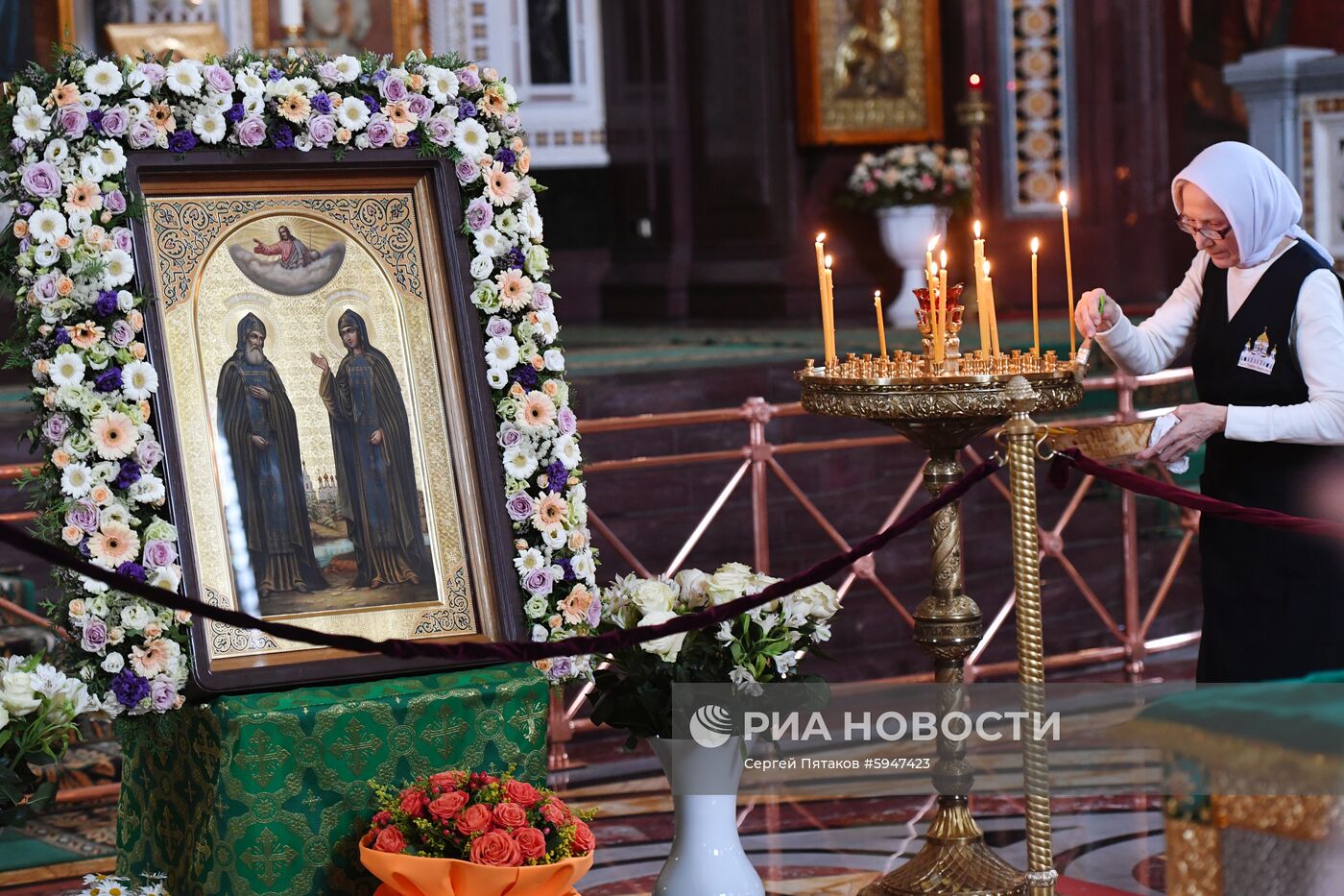 Поклонение мощам святых Петра и Февронии в Москве