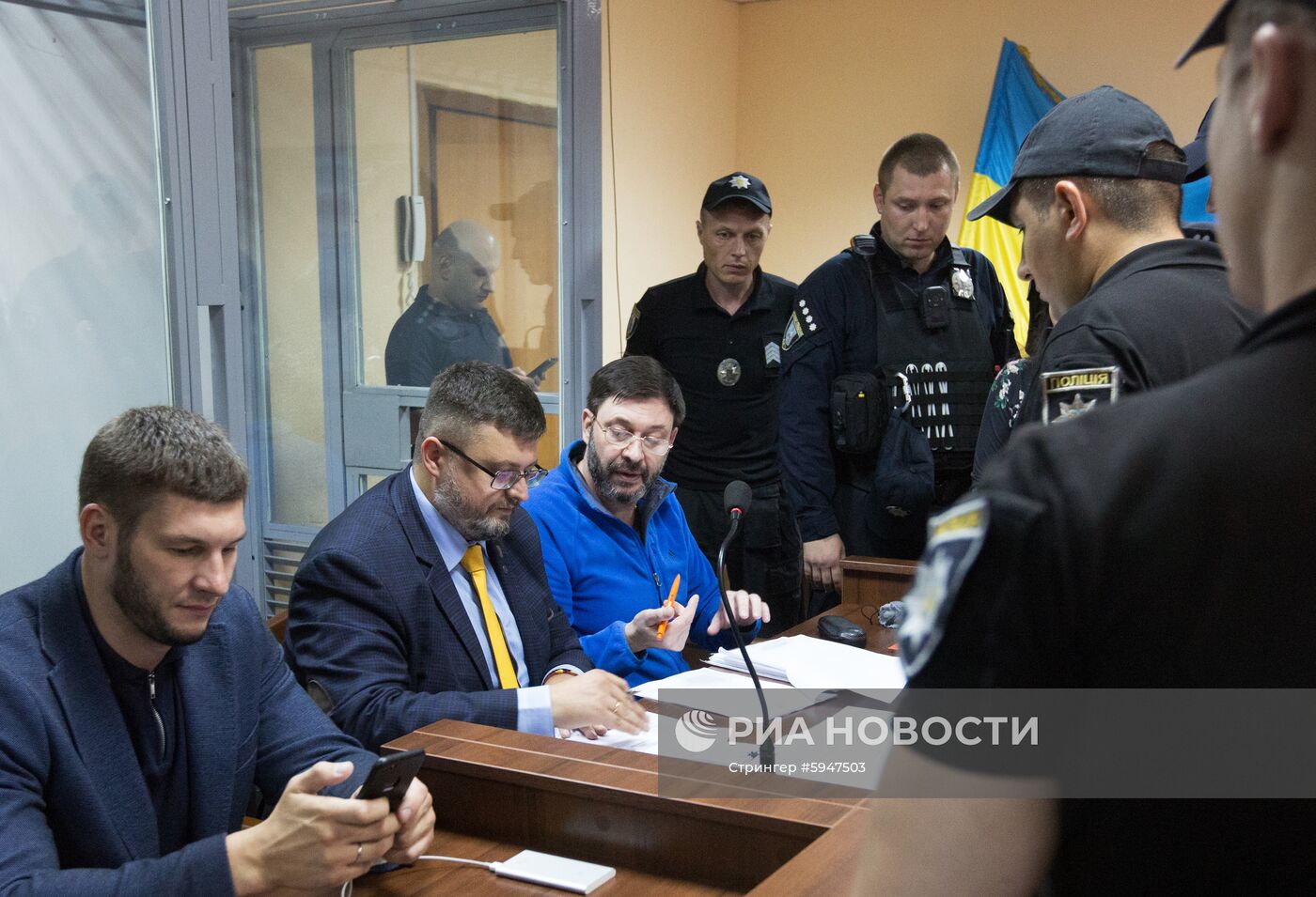 Суд по делу журналиста К. Вышинского в Киеве