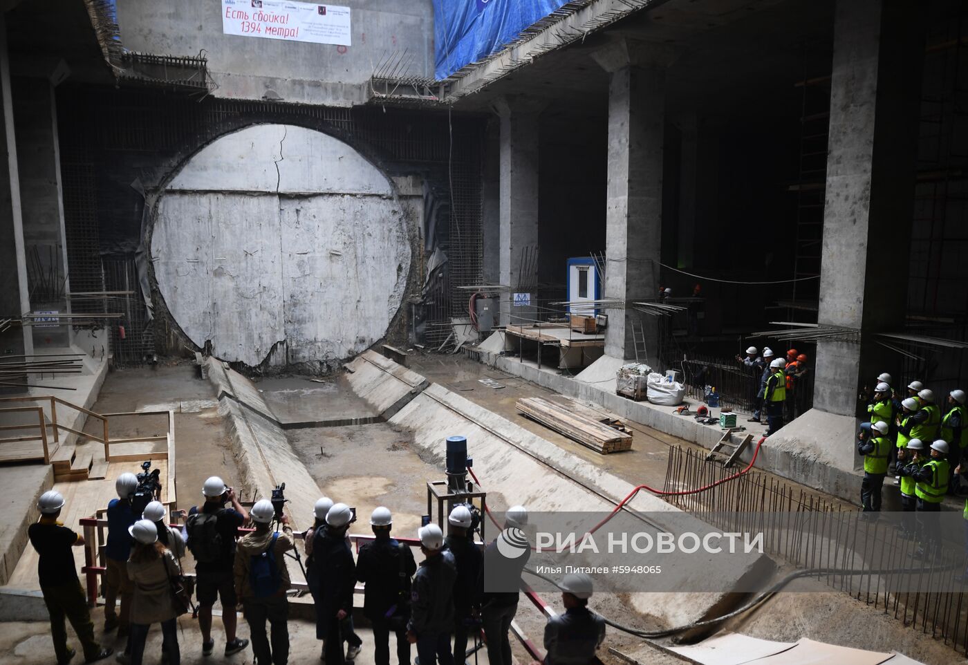 Строительство станции метро "Нижегородская"