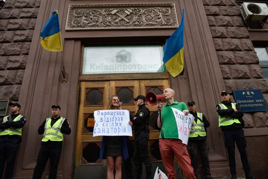 П. Порошенко не явился на допрос в Киеве