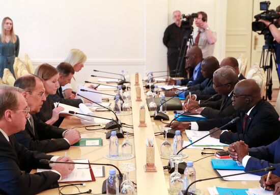 Встреча глав МИД РФ и Кот-д’Ивуара С. Лаврова и М. Амон-Тано