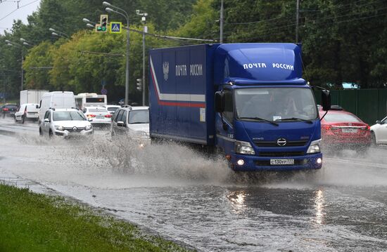 Дождь в Москве