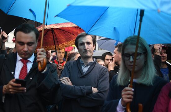 Акция в поддержку независимых кандидатов в Мосгордуму 