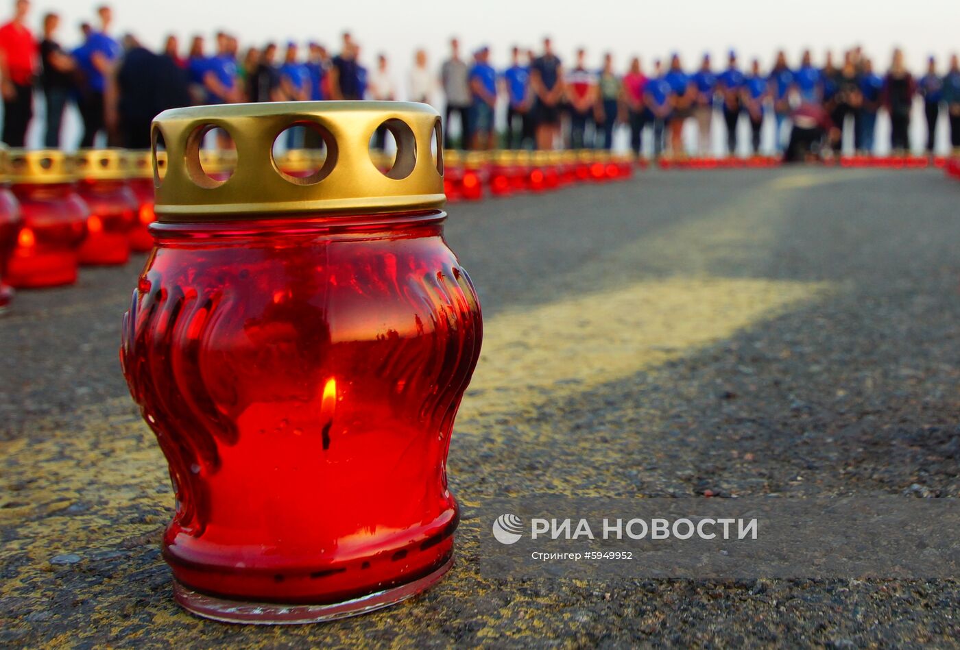 Акции в память об авиакатастрофе Boeing 777 в Донецкой области и Луганске