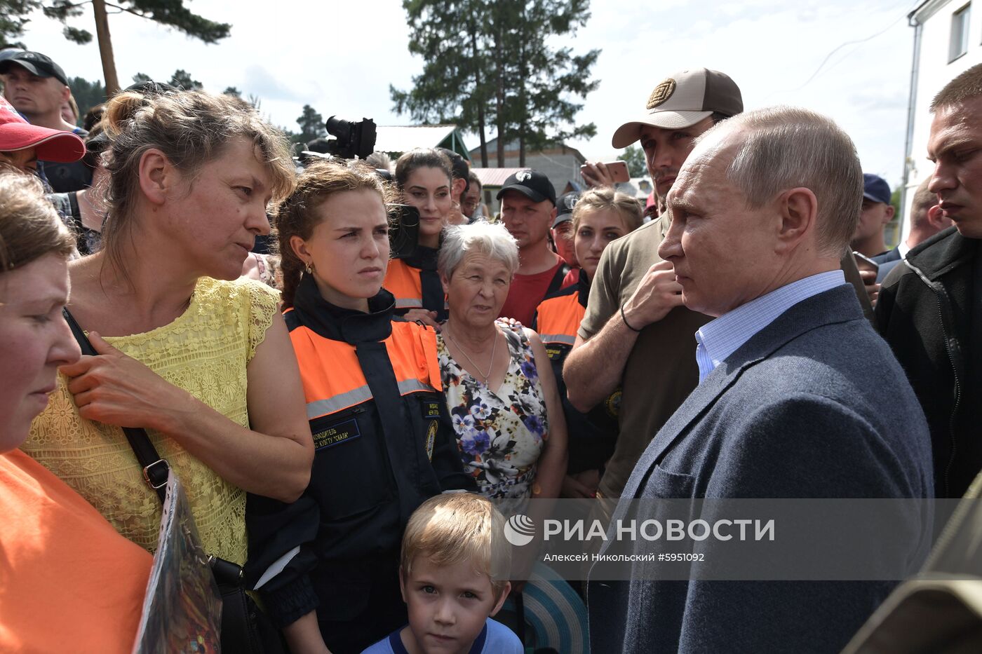 Президент РФ В. Путин посетил Иркутскую область