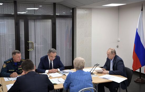 Президент РФ В. Путин посетил Иркутскую область