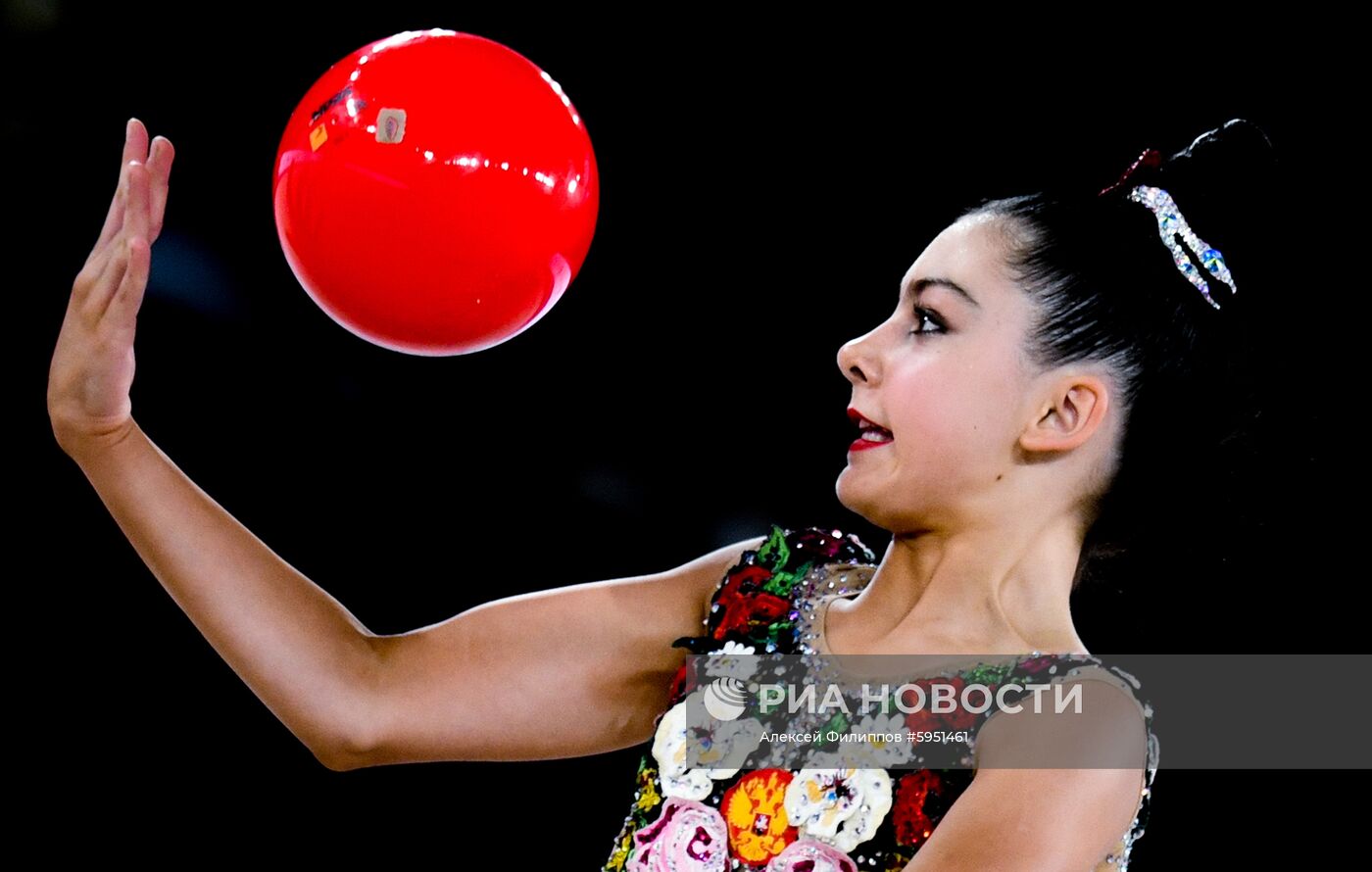 Художественная гимнастика. I чемпионат мира среди юниорок