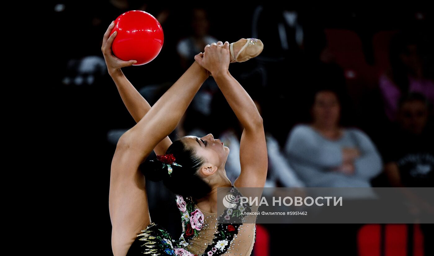 Художественная гимнастика. I чемпионат мира среди юниорок